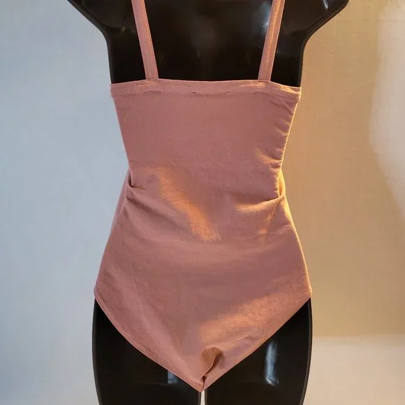 FOREVER 21 Women Size Medium Light Rose Color Bodysuit, GUC - Picture 6 of 9